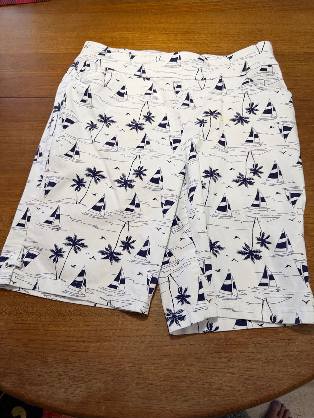 Coral Bay White Bermuda Shorts with Navy Sailboat Print 10p
